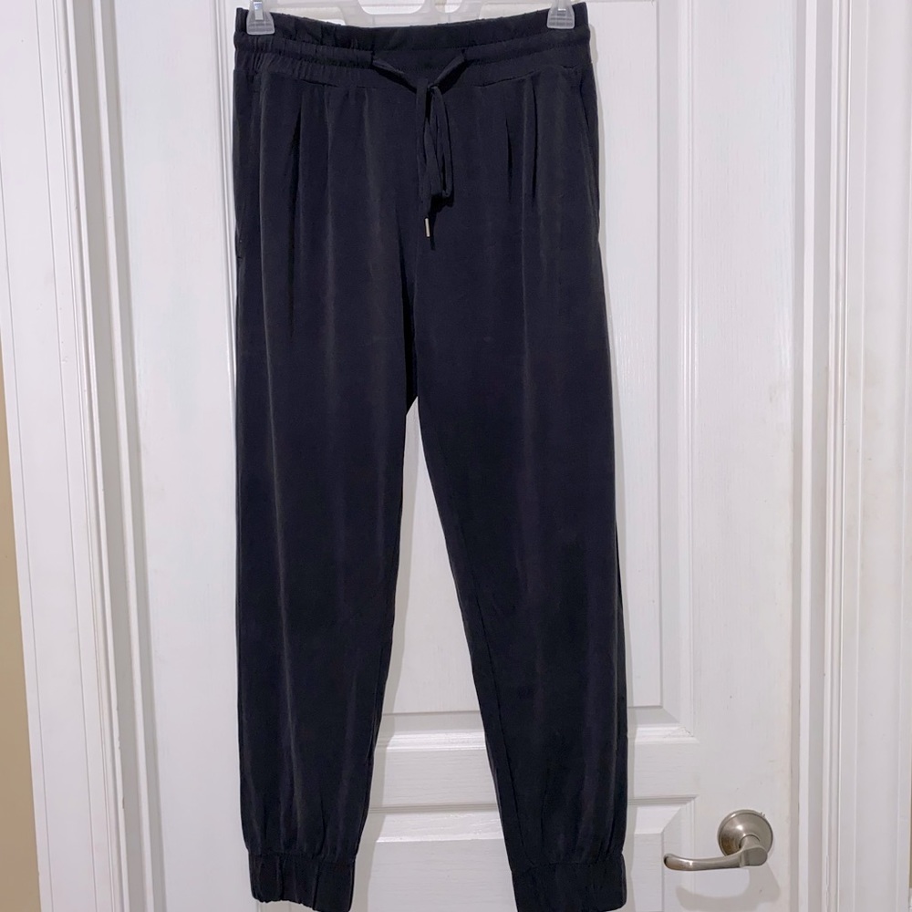 GAP Drapey High Waist Track Pants Joggers Relaxed Medium TALL Black